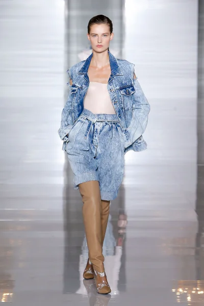 Look 34